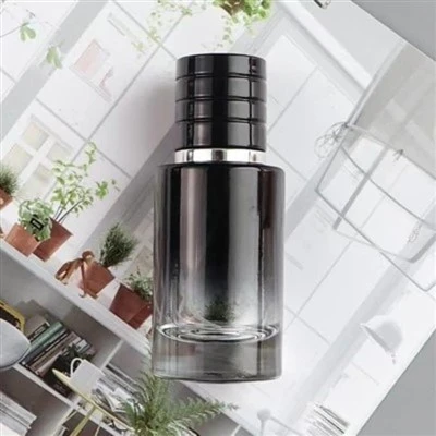 Bottiglie spray di profumo vuote