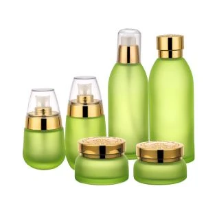 Set di flaconi cosmetici in vetro smeraldo